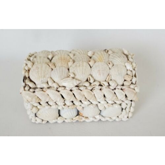 Vintage Seashell Jewelry Trinket Box Beach House Black Velvet Lining - Picture 4 of 8